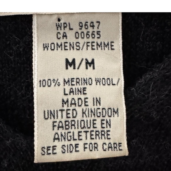 Eddie Bauer women’s merino wool oversized 
Black vintage Sweater size Medium - Picture 5 of 6